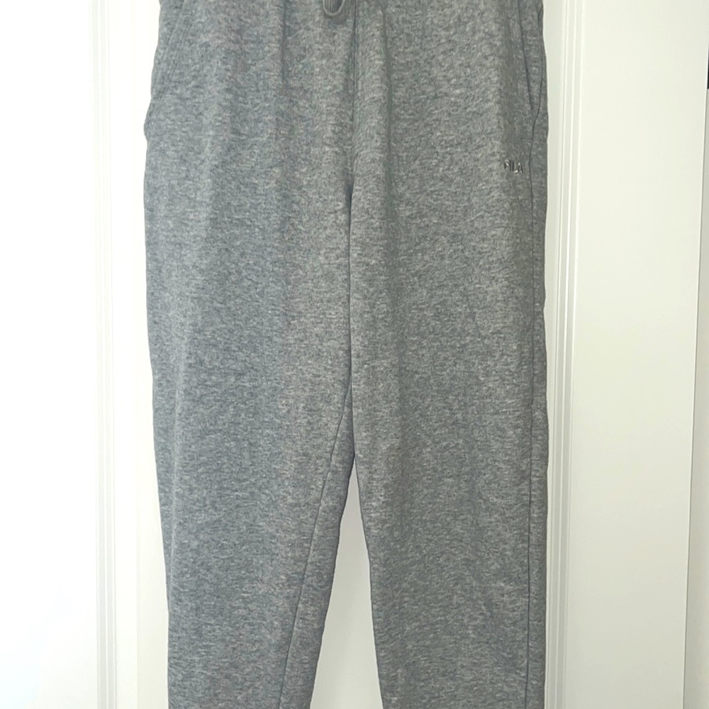 FILA RUNNING PANTS SIZE SMALL - Picture 2 of 2